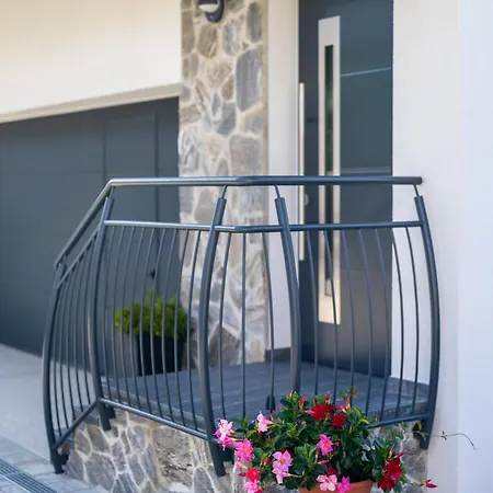 Apartma Urska *