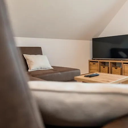 Apartment Apartma Urska *