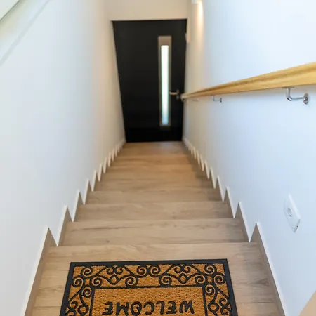 Apartment Apartma Urska *