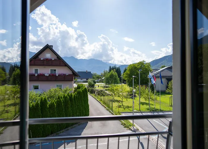 Apartment Apartma Urska